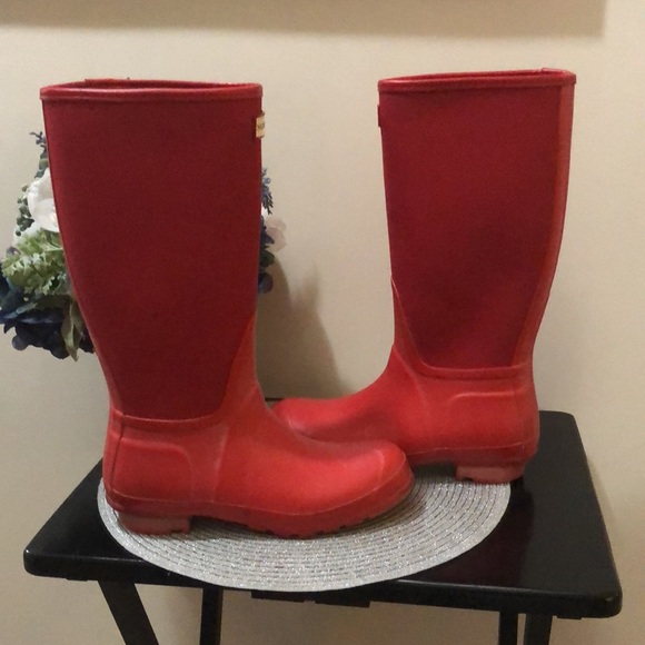 Hunter Arlen Red Tall Rain Boot - Picture 3 of 7